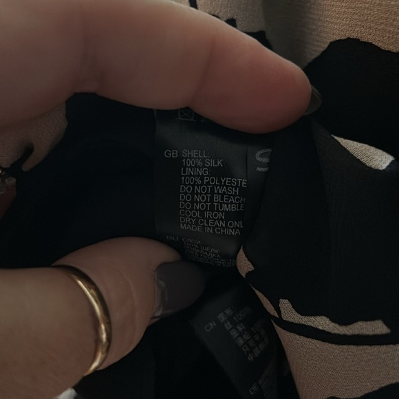 REISS SILK DESIGNER DRESS in SUPERIOR PREOWNED CONDITION - Picture 9 of 9